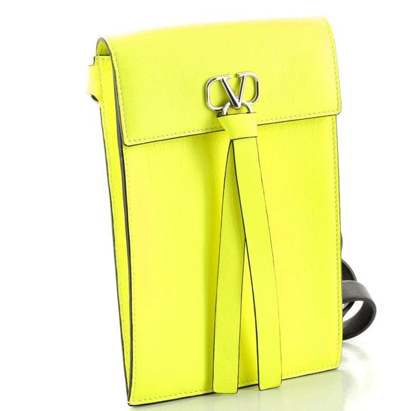 Valentino Garavani Uomo Vring Neck Pouch Leather Green - Picture 3 of 7